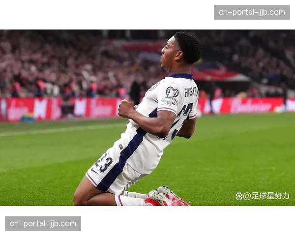 终场哨响，安切洛蒂与图赫尔握手致意，皇马欧冠征程止步八强